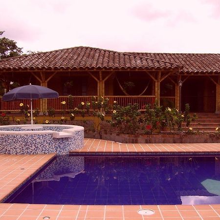Finca El Diamante Villa Calarcá Eksteriør bilde