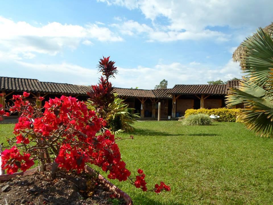 Finca El Diamante Villa Calarcá Eksteriør bilde