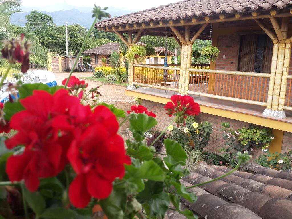 Finca El Diamante Villa Calarcá Eksteriør bilde
