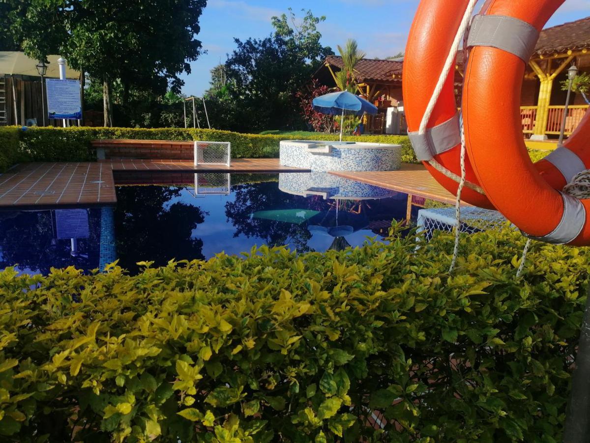 Finca El Diamante Villa Calarcá Eksteriør bilde